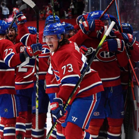NHL Playoff Draması: Montreal, Tampa’yı Şaşırttı, Philadelphia ve Vegas Uzatmalarda Galibiyet Aldı