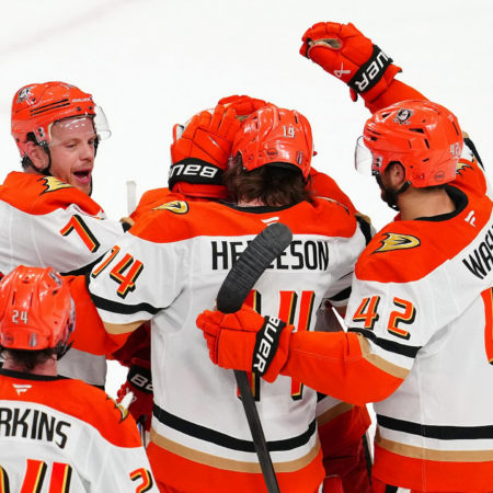 Buffalo, Montreal ile seriyi eşitledi, Vegas ise Anaheim’ı uzatmalarda mağlup etti
