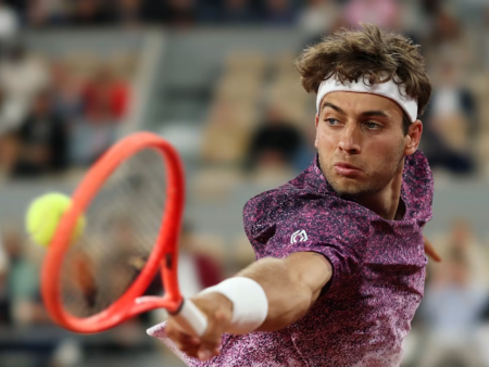 Cobolli, Roland Garros finalinde kaybettikten sonra: “Vücudum kortta beni yarı yolda bıraktı”
