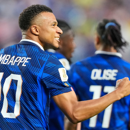 Mbappe’nin iki golü ve kendinden emin bir zafer. Fransa, Irak’ı yenerek 2026 Dünya Kupası play-off’larına yükseldi.