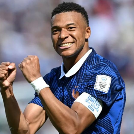 Mbappe, Fransa’nın 2026 Dünya Kupası’ndan elenmesinin ardından sorumluluğu üstlendi