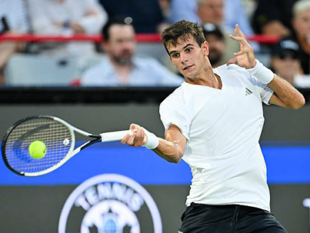Rafael Hodar, Muzetti’yi tekrar mağlup etti ve Montreal Masters’taki başarılı performansını sürdürdü