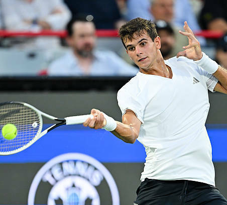 Rafael Hodar, Muzetti’yi tekrar mağlup etti ve Montreal Masters’taki başarılı performansını sürdürdü