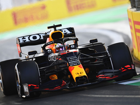 Max Verstappen, Red Bull ile sözleşmesini 2030’a kadar uzattıktan sonra açıklama yaptı