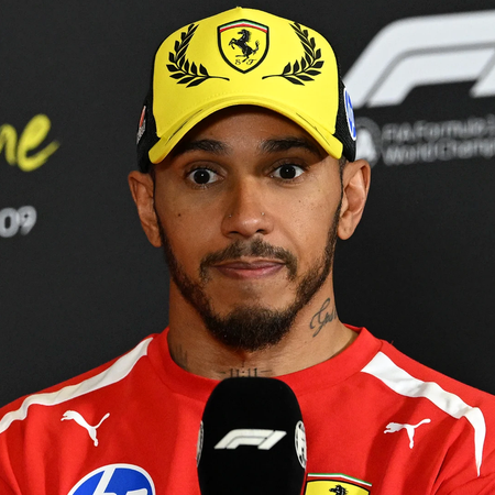 Hamilton, Ferrari’den sürücüler arasındaki kavgalar için kurallar getirmesini istiyor