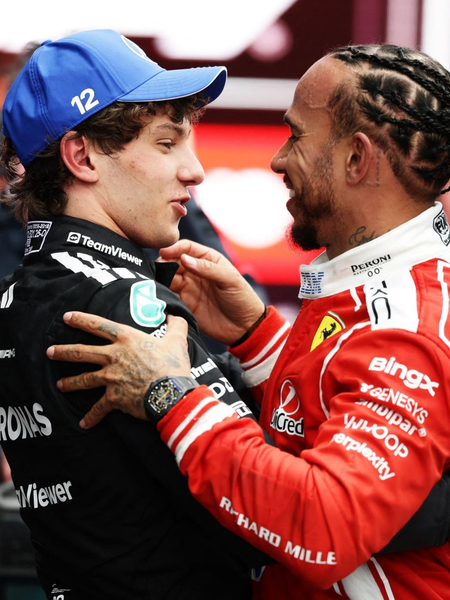 Hamilton, Antonelli’yi şimdiden geleceğin Formula 1 şampiyonu olarak nitelendirdi