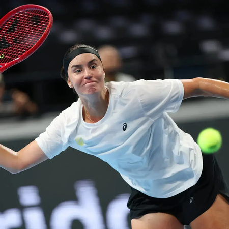 Kalinina, Pekin’deki WTA 1000 Turnuvası’nın İlk Turunda Tjen ile Karşı Karşıya Geliyor