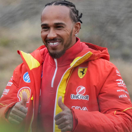 Lewis Hamilton, Ferrari dedikodularına yanıt verdi, takıma işine odaklanması çağrısında bulundu