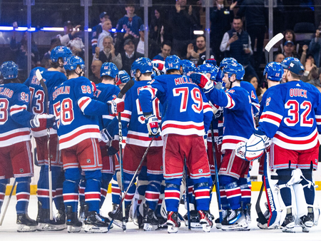 NHL: Rangers Doğu’da Yükseliyor, Philadelphia Colorado’yu Yendi
